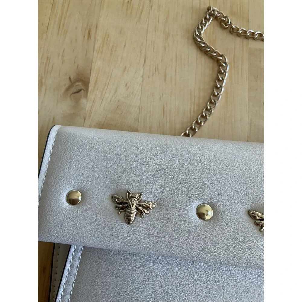 Jeweled‎ Bee Clutch Leather Snap Pouches Jewels Chain Women's Clutch